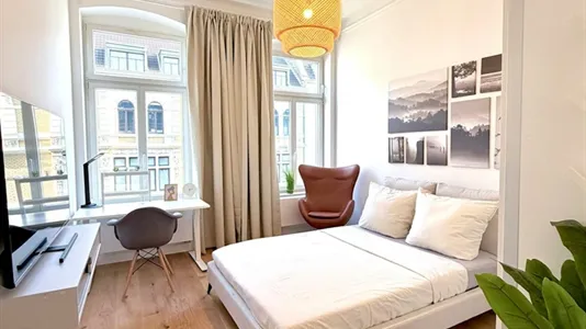 Rooms in Cologne Innenstadt - photo 2