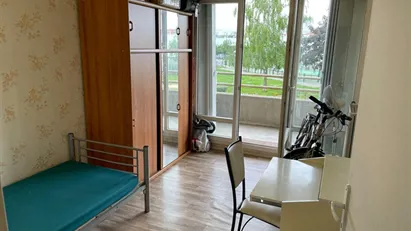 Room for rent in Créteil, Île-de-France