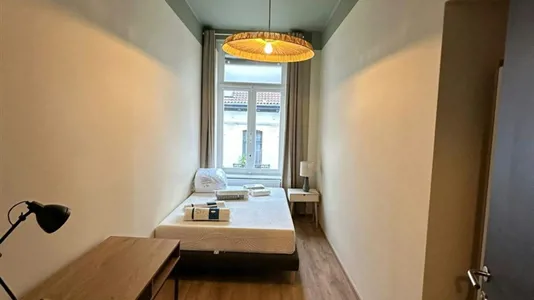 Rooms in Brussels Sint-Gillis - photo 2