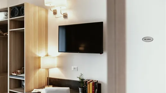 Rooms in Florence - photo 7