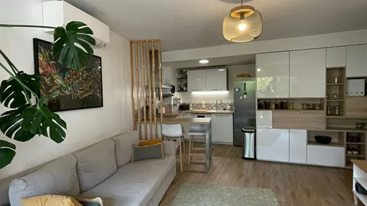 Apartments in Lyon - photo 3