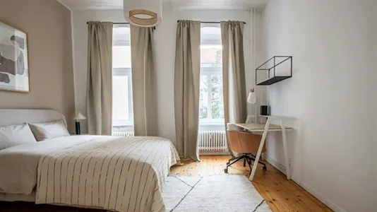 Apartments in Berlin Neukölln - photo 4