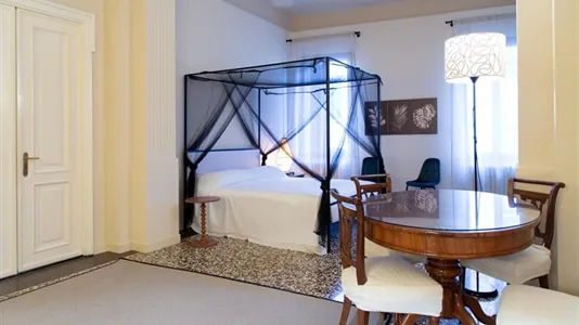 Rooms in Padua - photo 1