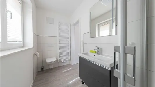 Apartments in Wartburgkreis - photo 5