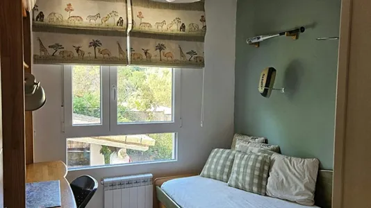Rooms in Hoyo de Manzanares - photo 1