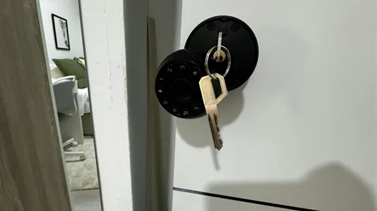 Rooms in Madrid Centro - photo 6