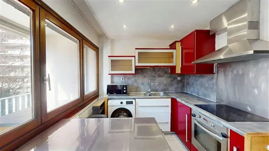 Rooms in Saint-Julien-en-Genevois - photo 8