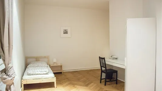 Rooms in Berlin Tempelhof-Schöneberg - photo 2