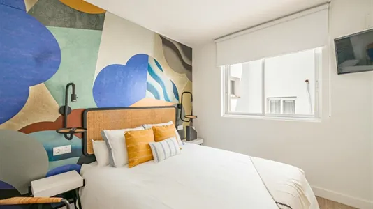 Rooms in Málaga - photo 2