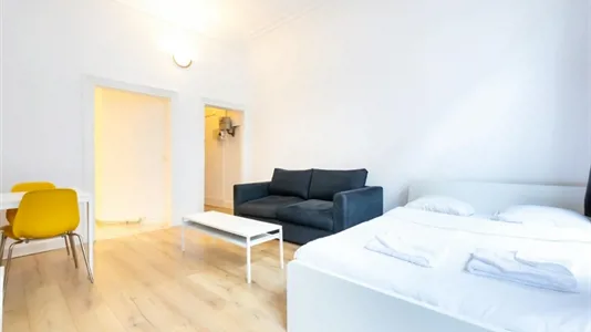 Apartments in Stad Brussel - photo 2