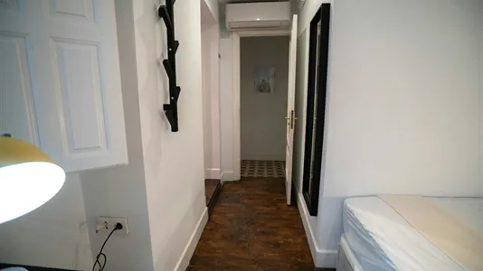 Rooms in Valencia Ciutat Vella - photo 4