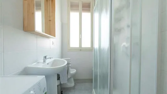 Rooms in Bologna - photo 9