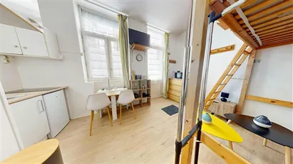 Apartment for rent in Lyon, Auvergne-Rhône-Alpes