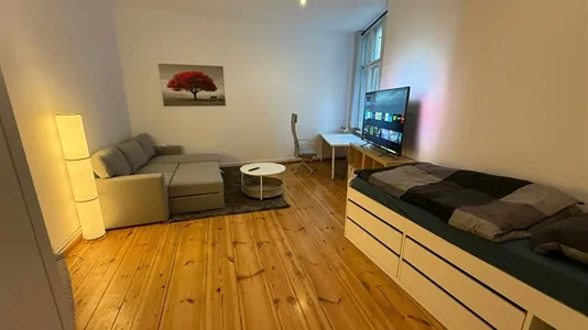 Rooms in Berlin Mitte - photo 8