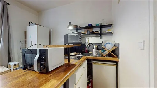 Apartments in Toulouse - photo 8