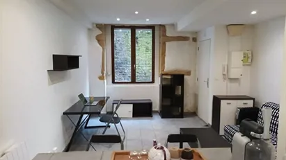 Apartment for rent in Lyon, Auvergne-Rhône-Alpes