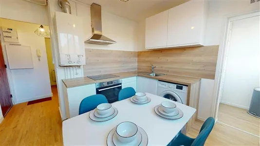 Rooms in Grenoble - photo 7