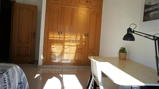 Rooms in Murcia - photo 5