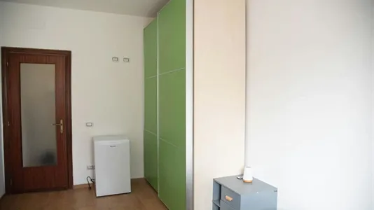 Rooms in Roma Municipio IX – EUR - photo 4