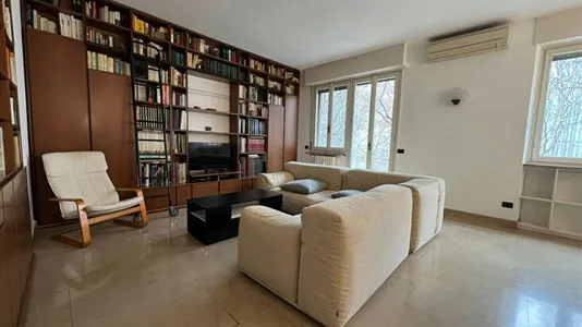 Apartments in Milano Zona 5 - Vigentino, Chiaravalle, Gratosoglio - photo 4