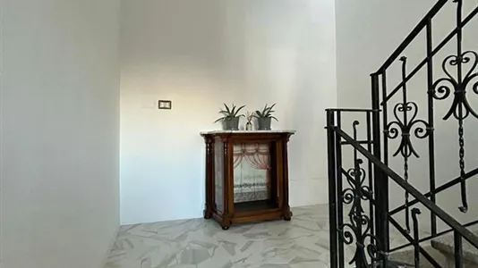 Apartments in Milano Zona 8 - Fiera, Gallaratese, Quarto Oggiaro - photo 3