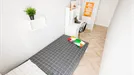 Room for rent, Bari, Puglia, Via Giulio Petroni, Italy