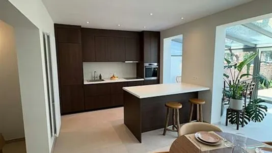 Apartments in Brussels Elsene - photo 1