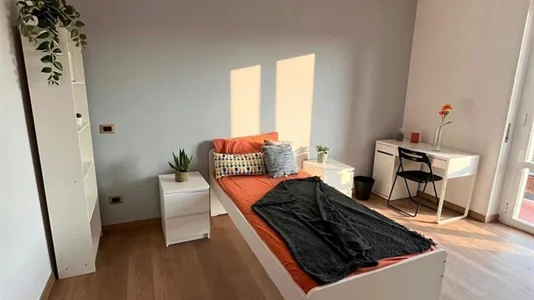 Rooms in Brescia - photo 4