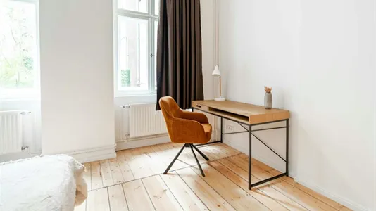 Apartments in Berlin Charlottenburg-Wilmersdorf - photo 8