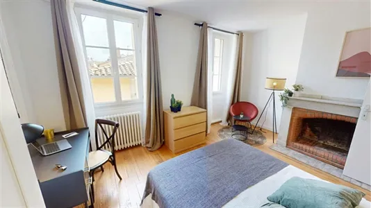 Rooms in Toulouse - photo 2