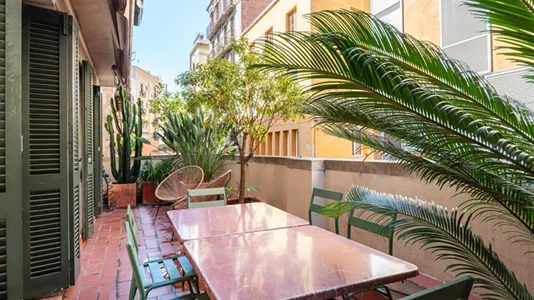 Apartments in Barcelona Ciutat Vella - photo 4