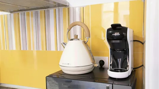 Rooms in Barcelona Ciutat Vella - photo 6