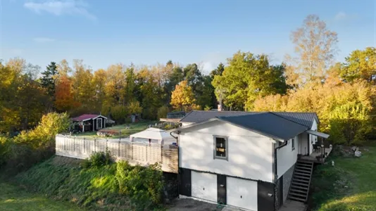 Houses in Ekerö - photo 4