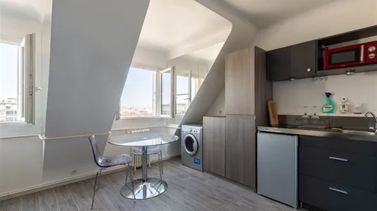 Apartments in Paris 7ème arrondissement - photo 6