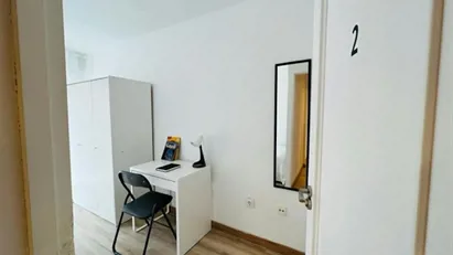 Room for rent in Colonia Militar del Goloso, Comunidad de Madrid