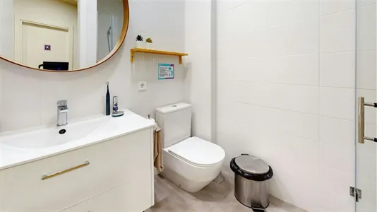 Rooms in Bami - photo 6