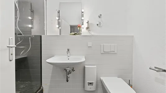 Apartments in Location is not specified - photo 6