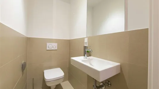 Rooms in Berlin Mitte - photo 8