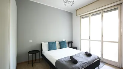Room for rent in Milano Zona 7 - Baggio, De Angeli, San Siro, Milan