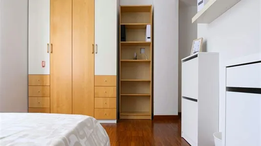 Rooms in Milano Zona 5 - Vigentino, Chiaravalle, Gratosoglio - photo 2