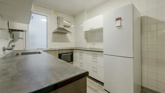 Rooms in Madrid ChamartĂn - photo 7