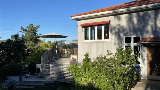 Houses in Huddinge - photo 12