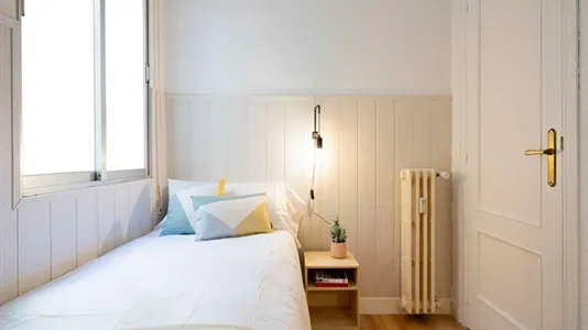 Rooms in Madrid Salamanca - photo 5