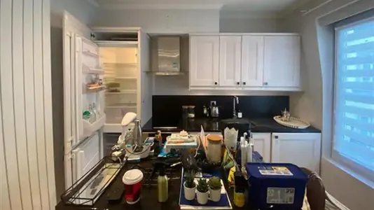 Apartments in Paris 16éme arrondissement (North) - photo 4