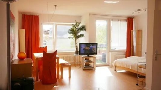 Apartments in Berlin Charlottenburg-Wilmersdorf - photo 2