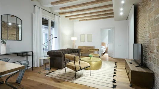 Apartments in Barcelona Ciutat Vella - photo 2