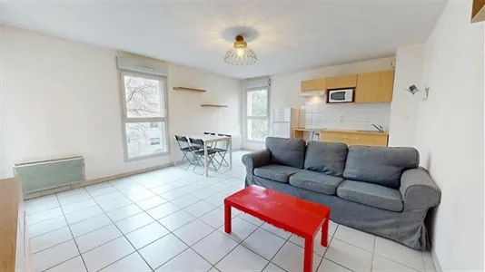 Apartments in Lyon - photo 4