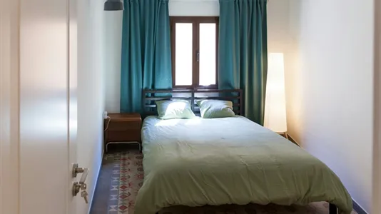 Apartments in Barcelona Ciutat Vella - photo 7