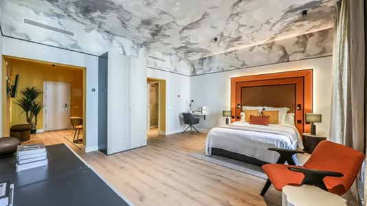 Apartments in Madrid Centro - photo 2