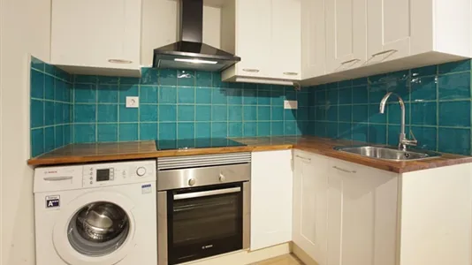 Apartments in Barcelona Ciutat Vella - photo 6